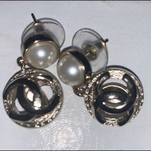 Authentic chanel faux pearl earings